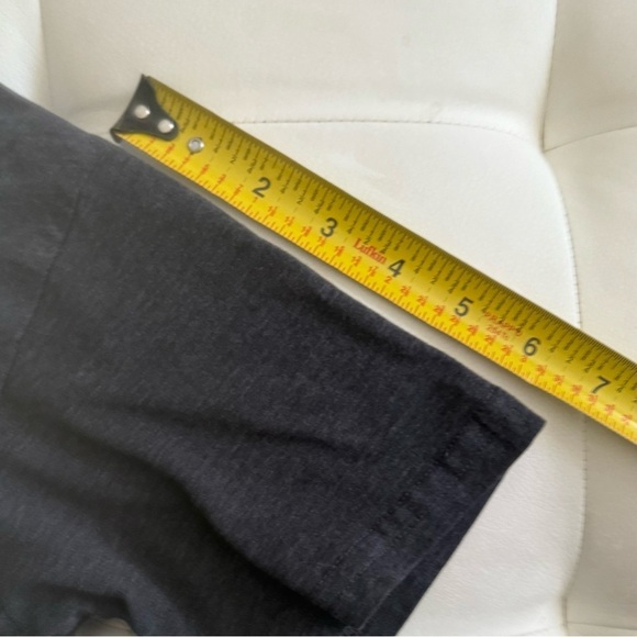 NIRVANA dark gray and Yellow women’s xs T-Shirt - Picture 6 of 7